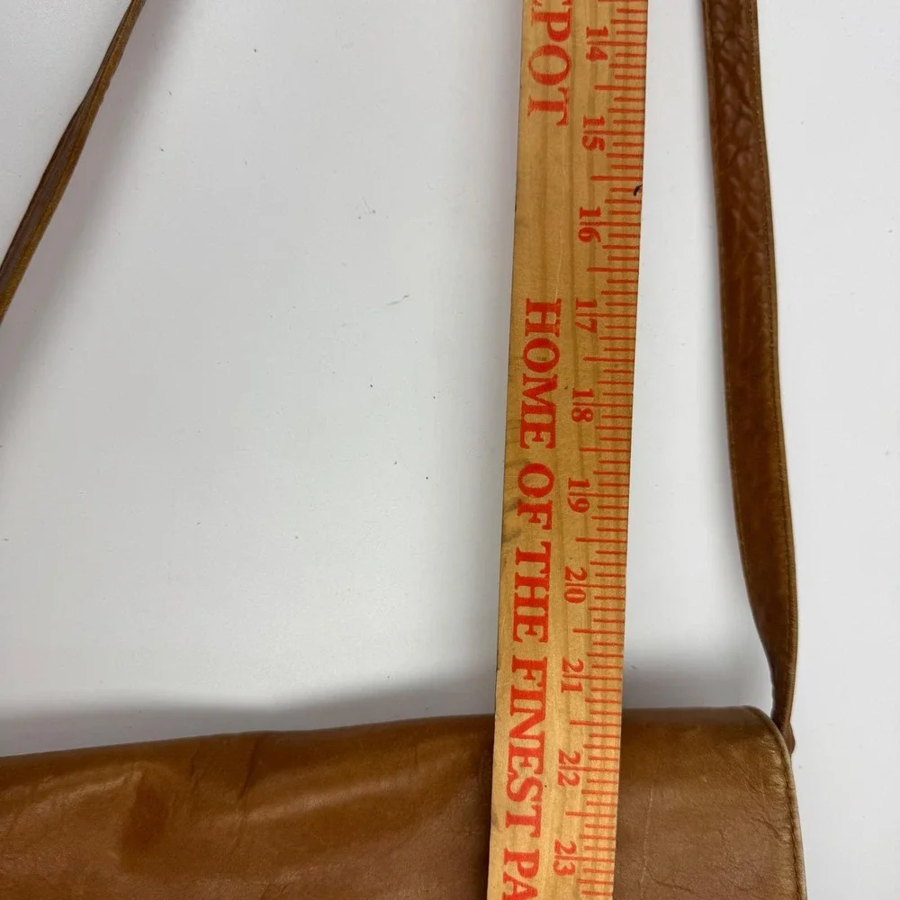 Simon Brown Leather Messenger Bag‎ Crossbody Made in Colombia Vintage Satchel